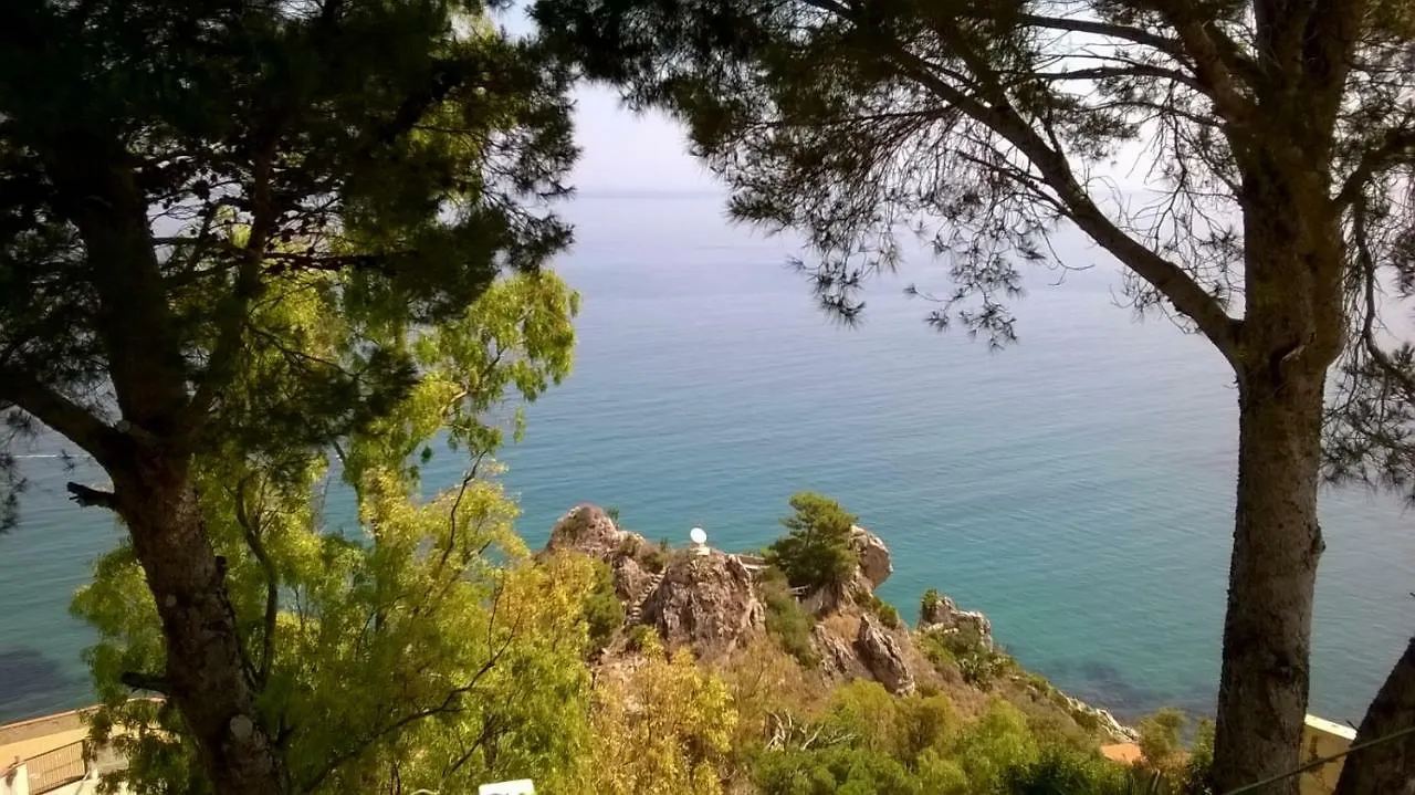 Palermo Relax Family House Villa Altavilla Milicia 0*,